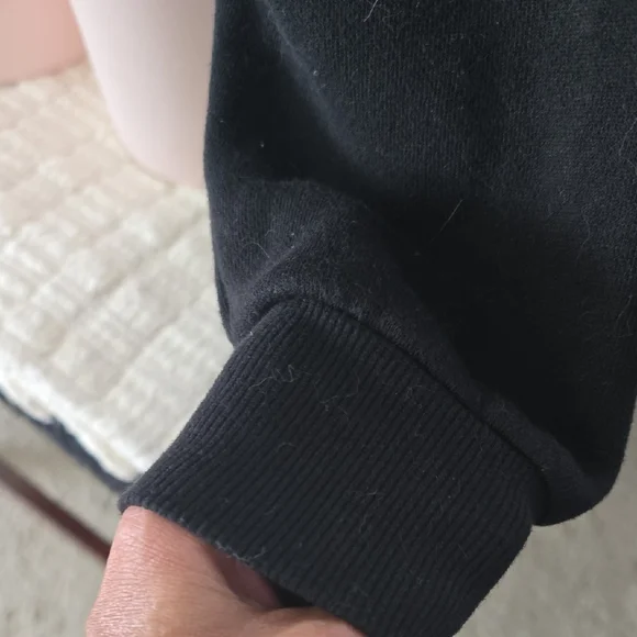 Victoria's Secret Black Sweatshirt - Picture 4 of 4
